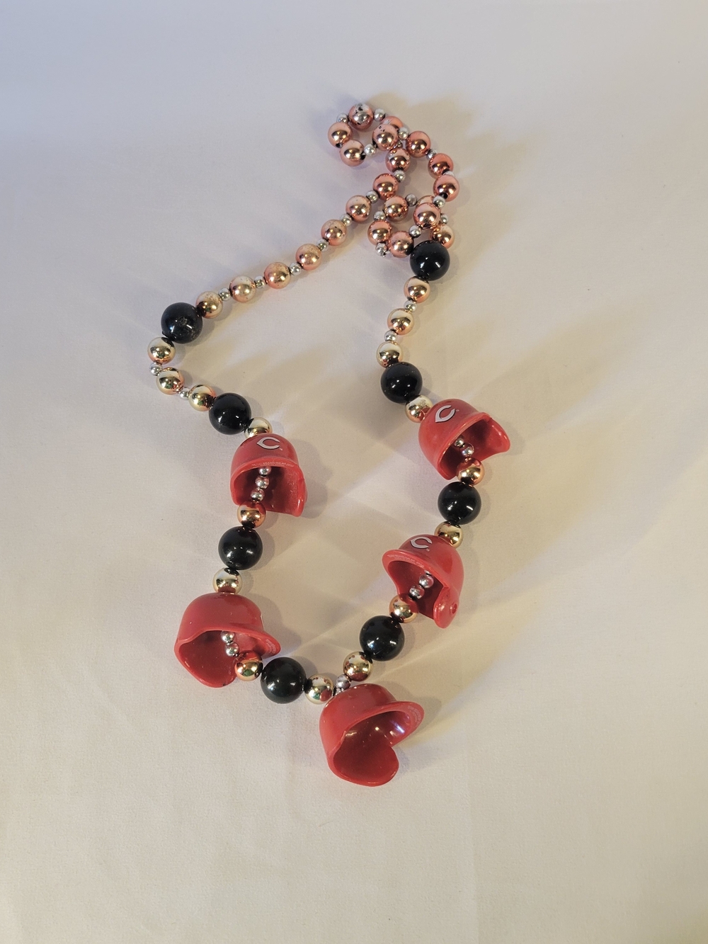 Cincinnati Reds 2010 Team Beans Baseball Helmet Mardi Gras Style Bead Necklace